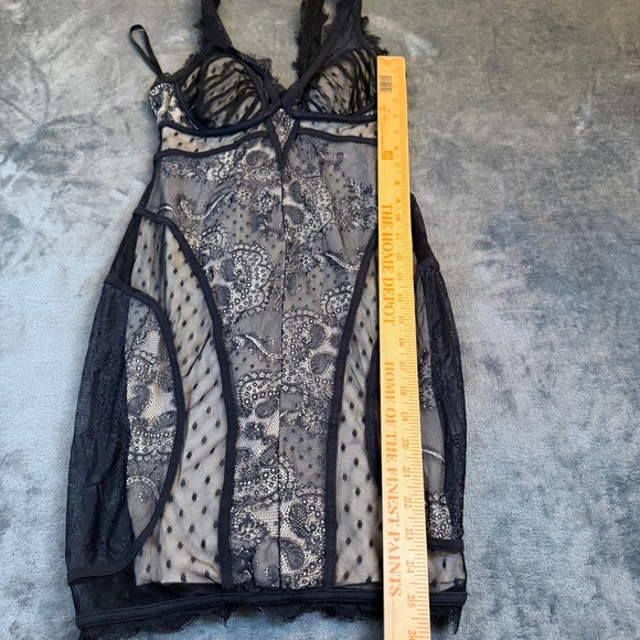 bebe Lace Mesh Bodycon Mini Dress Womens Small Black Beige Eyelash Trim Vintage - Picture 8 of 11